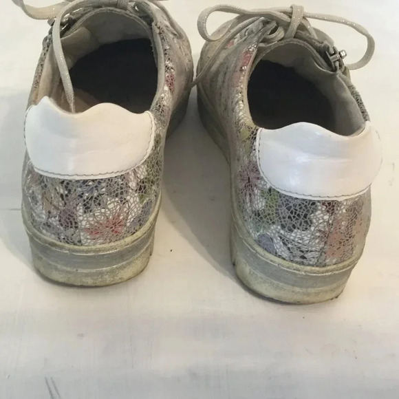 Remonte Soft Women's  Leather Sneakers Shoes Size Eur 37 Floral Zipper Lace Ups - Picture 6 of 9